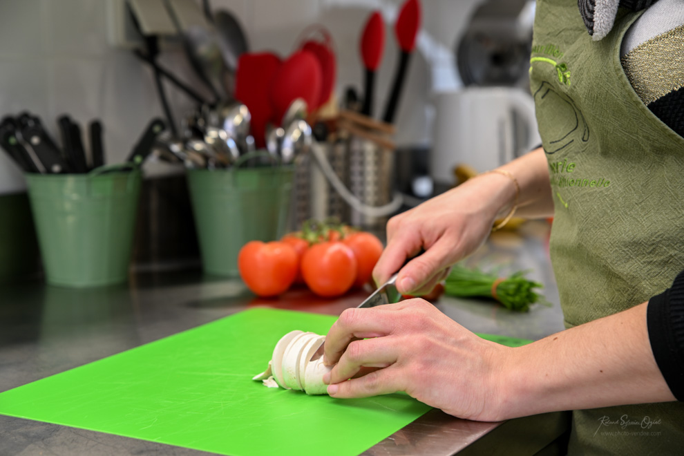 Côté cuisine du restaurant de la Courillère